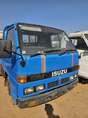 Isuzu Elf Truck Blue