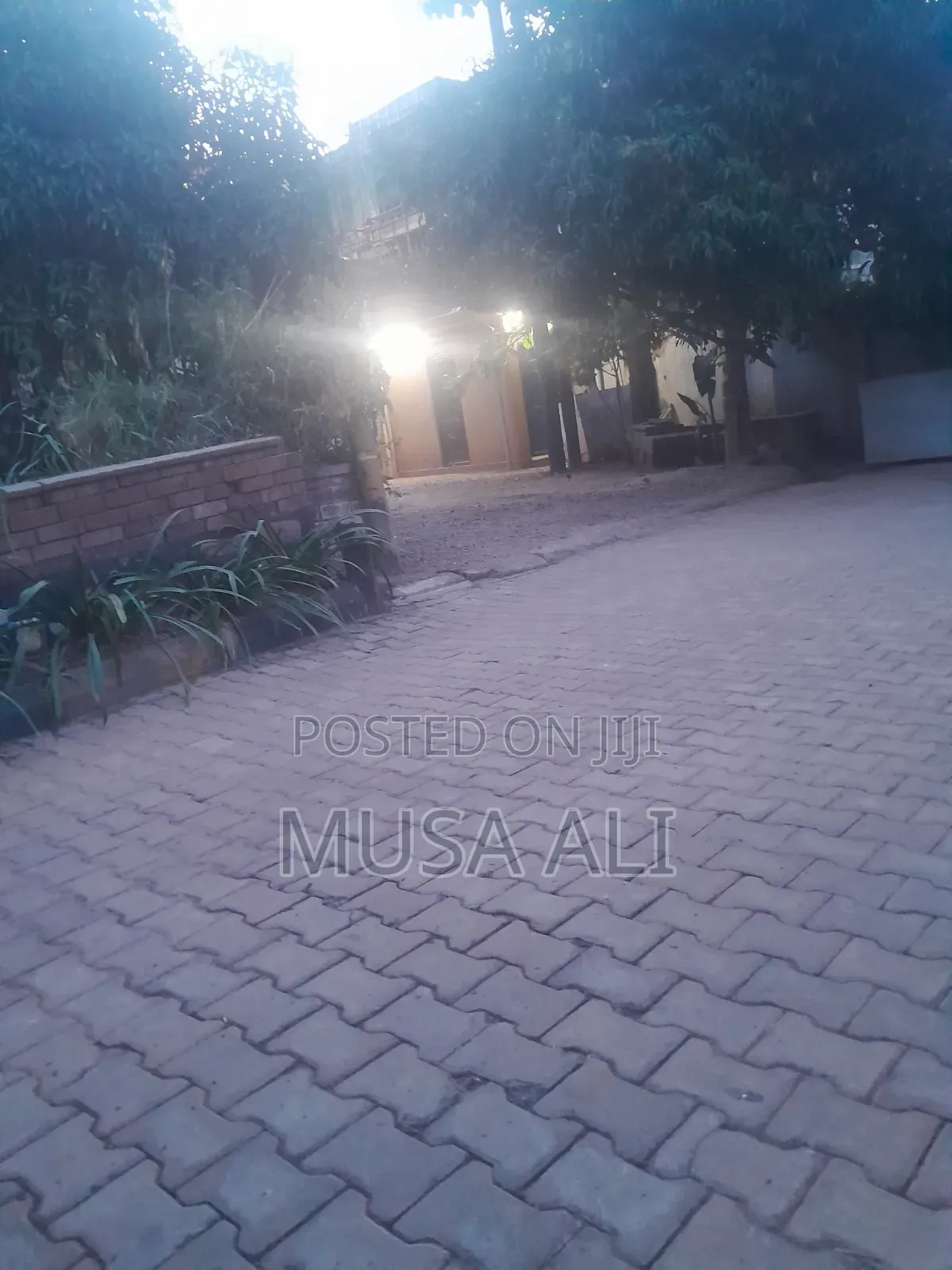 Furnished 12bdrm House in Bunamwaya, Makindye for rent