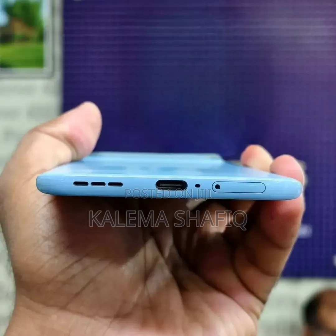 New Tecno Pova Slim 5G 256 GB Blue