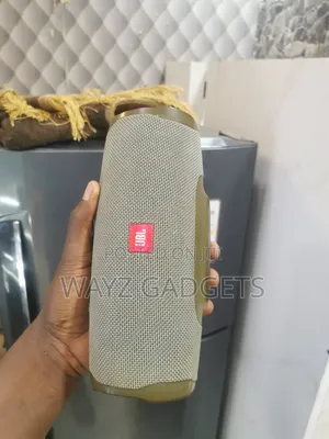JBL Charge 4