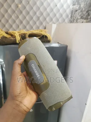 JBL Charge 4