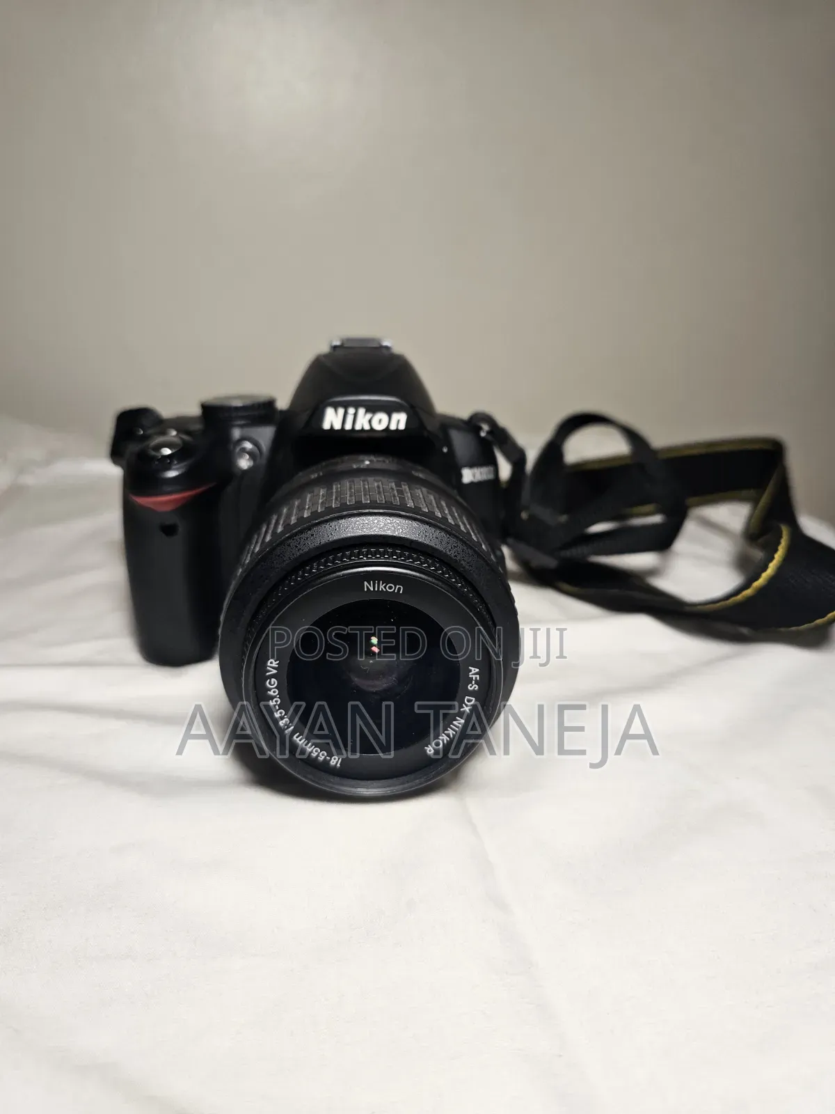 Nikon D3000 With 18-55mm Lens