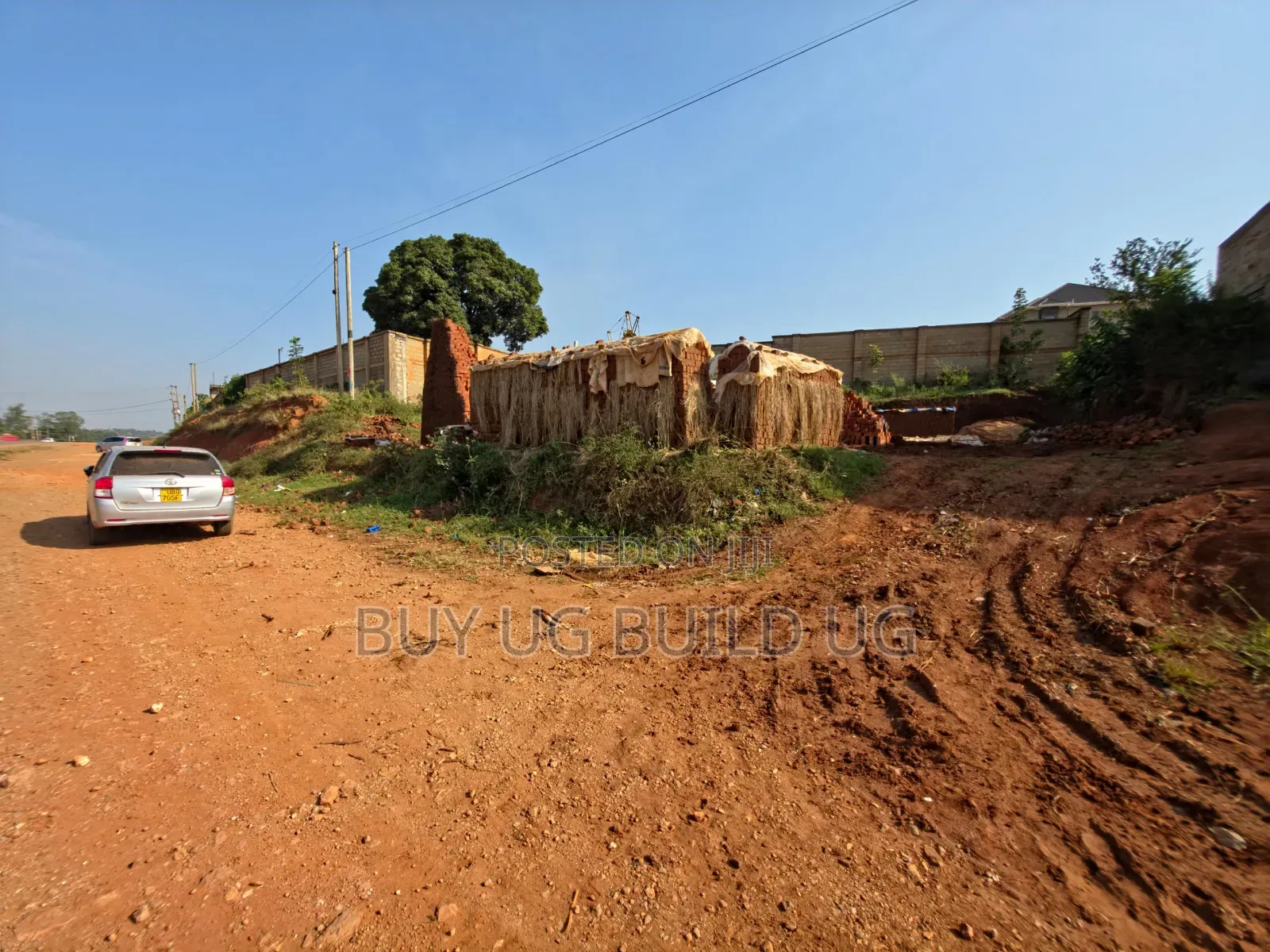 100ft by 100ft Commercial Plot for Sale Kira 350m