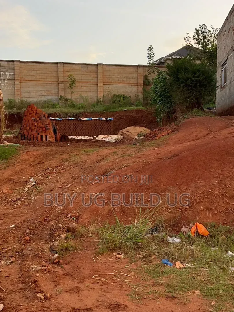 100ft by 100ft Commercial Plot for Sale Kira 350m
