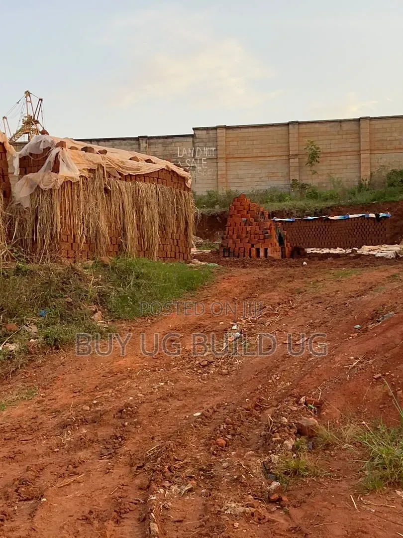 100ft by 100ft Commercial Plot for Sale Kira 350m
