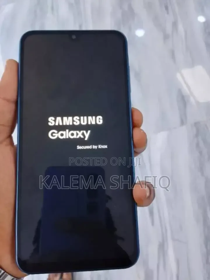 New Samsung Galaxy A17 5G 256 GB Blue
