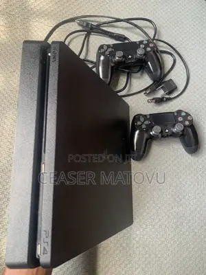 PS4 Slim (Chipped With Latest Games)