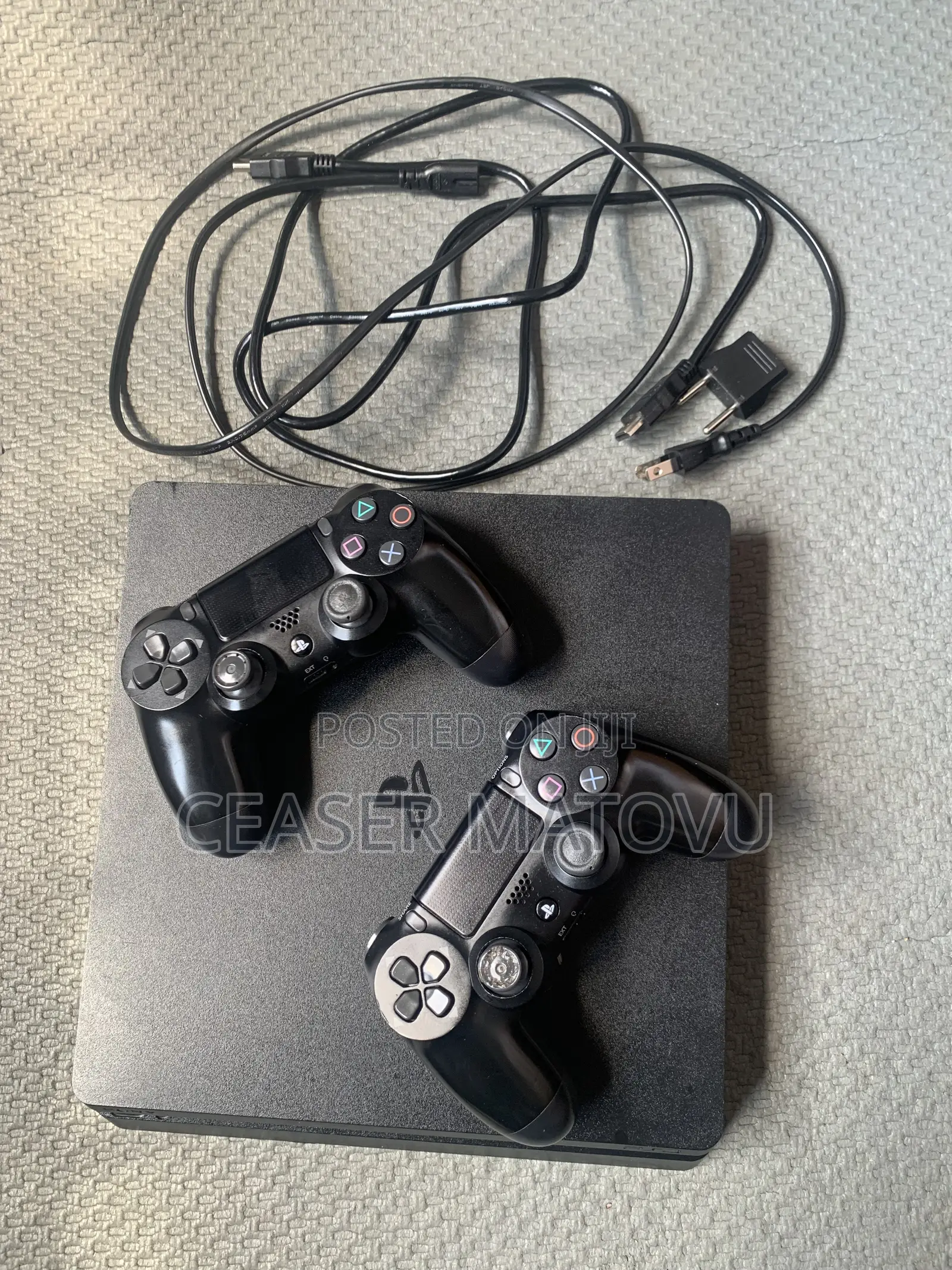 PS4 Slim (Chipped With Latest Games)