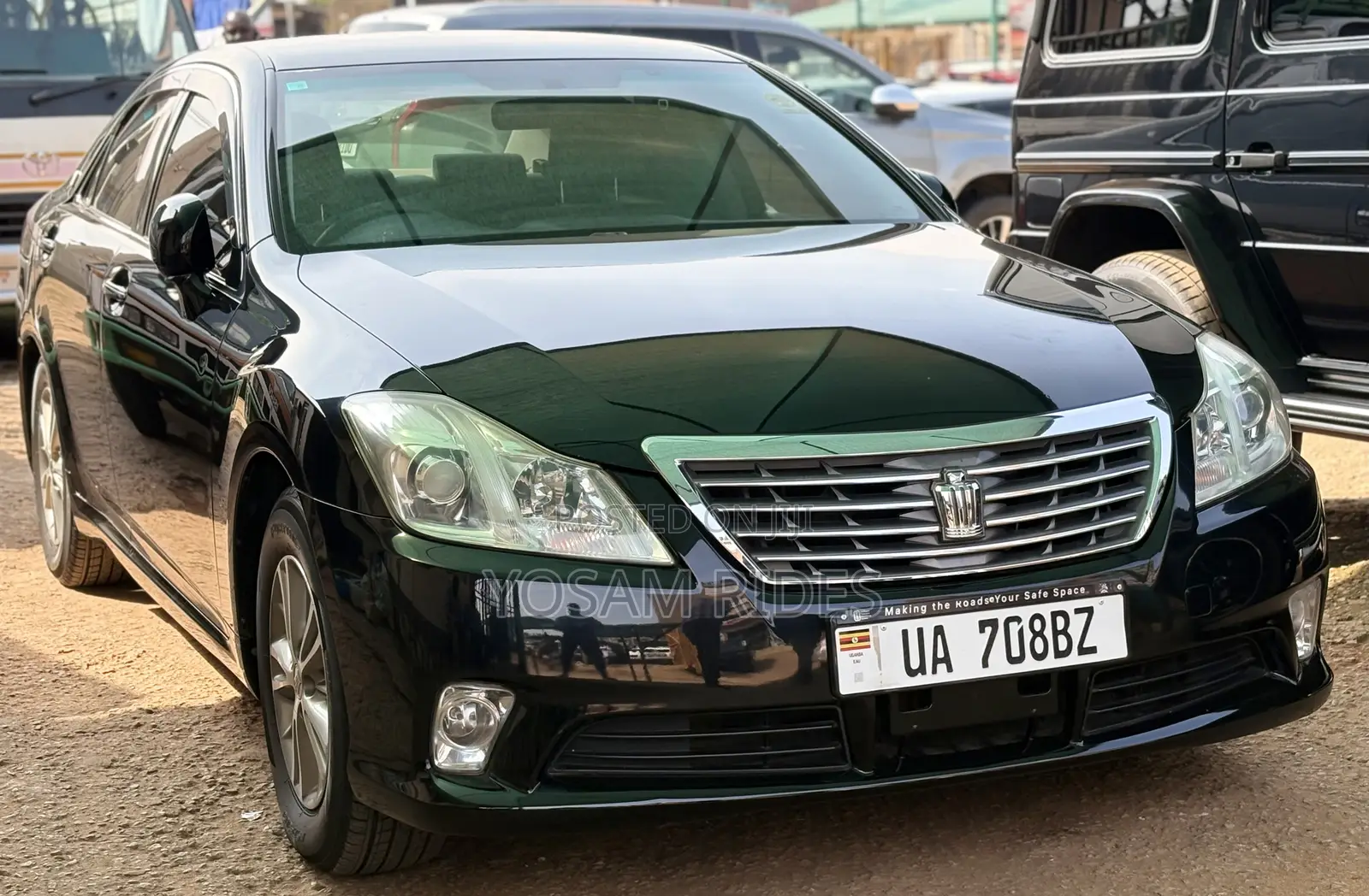 Toyota Crown 2013 Black