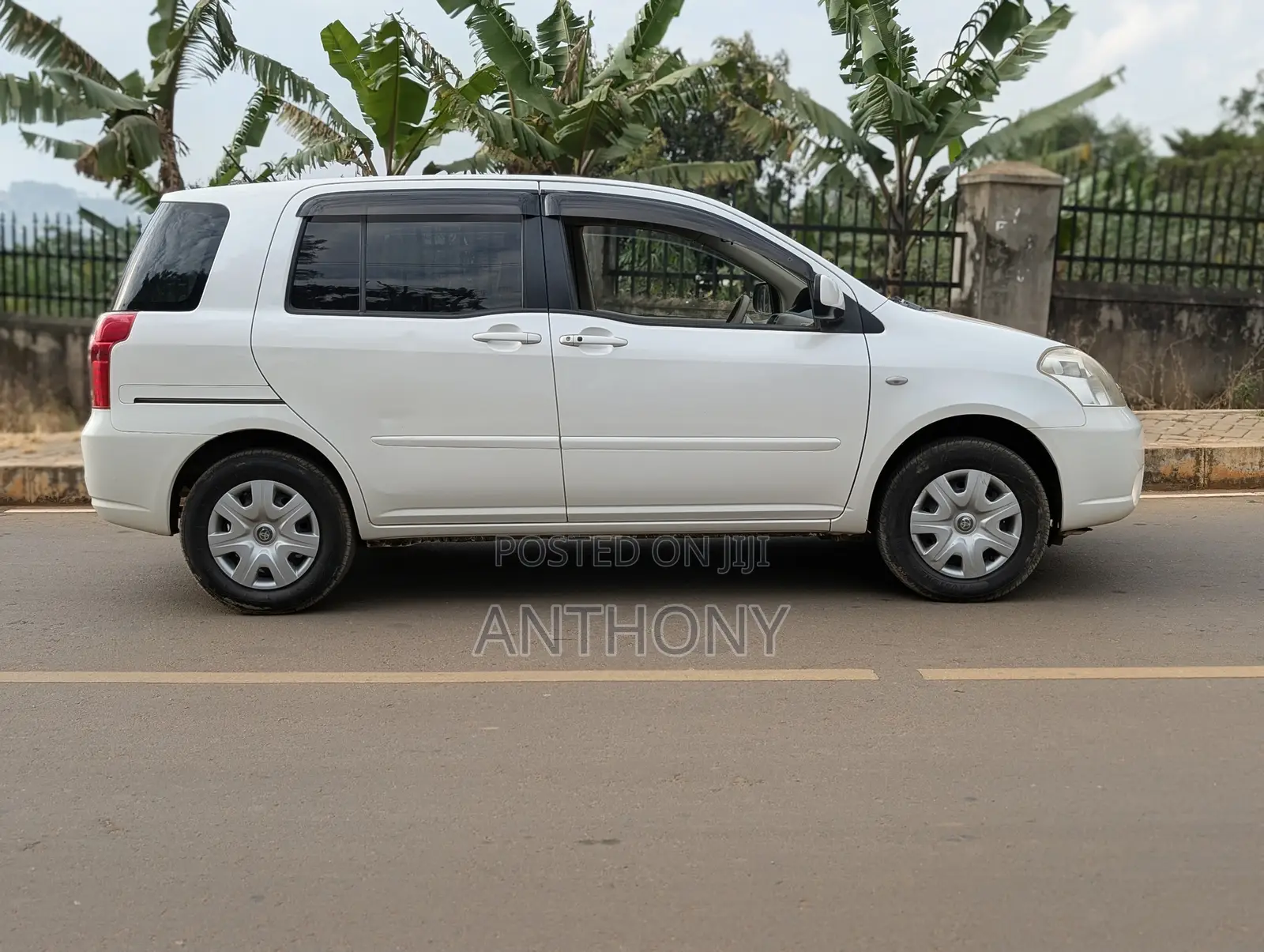 Toyota Raum 1.5 FWD 2011 White