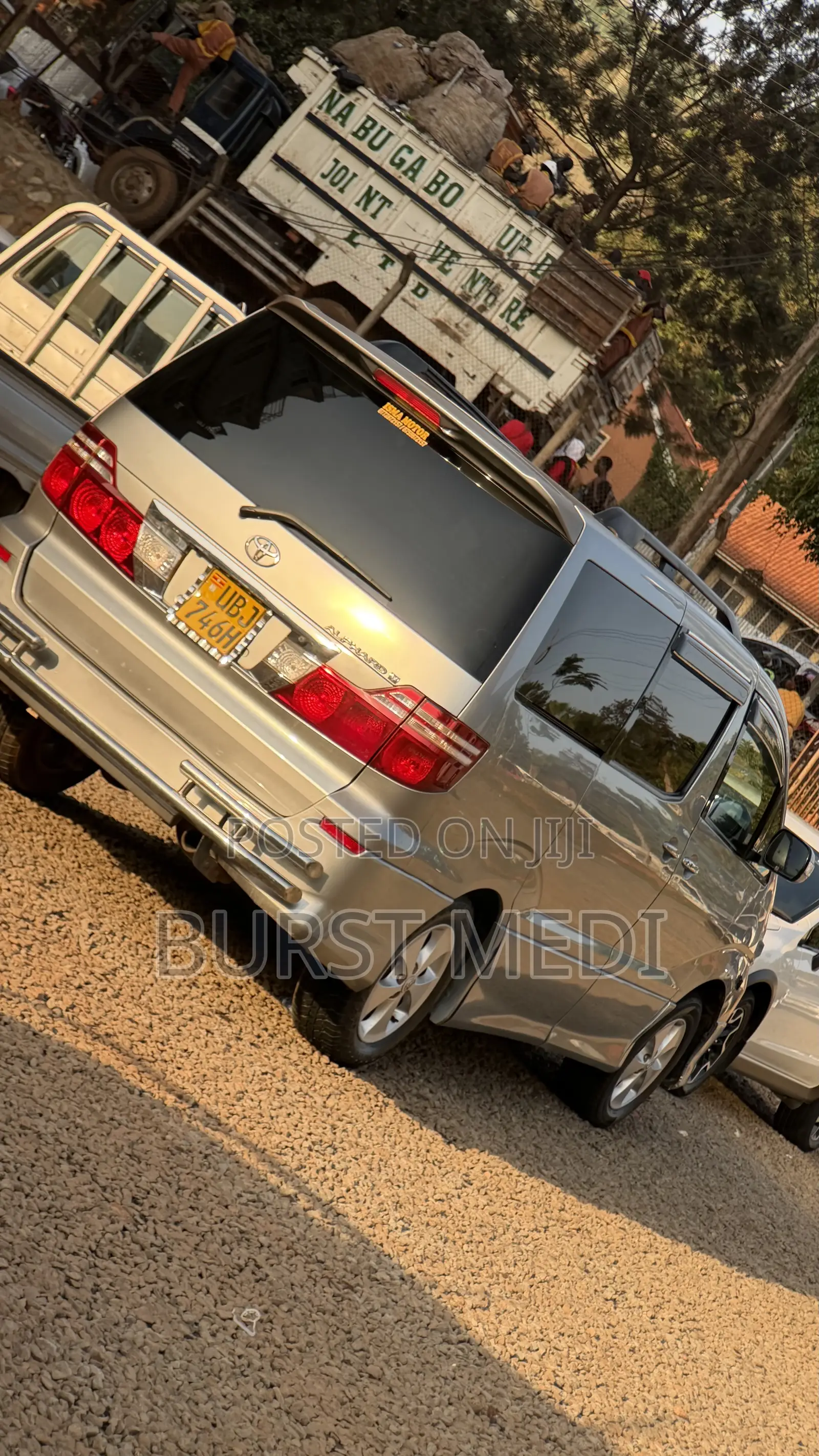 Toyota Alphard 2.4 Petrol AWD 2008 Gray