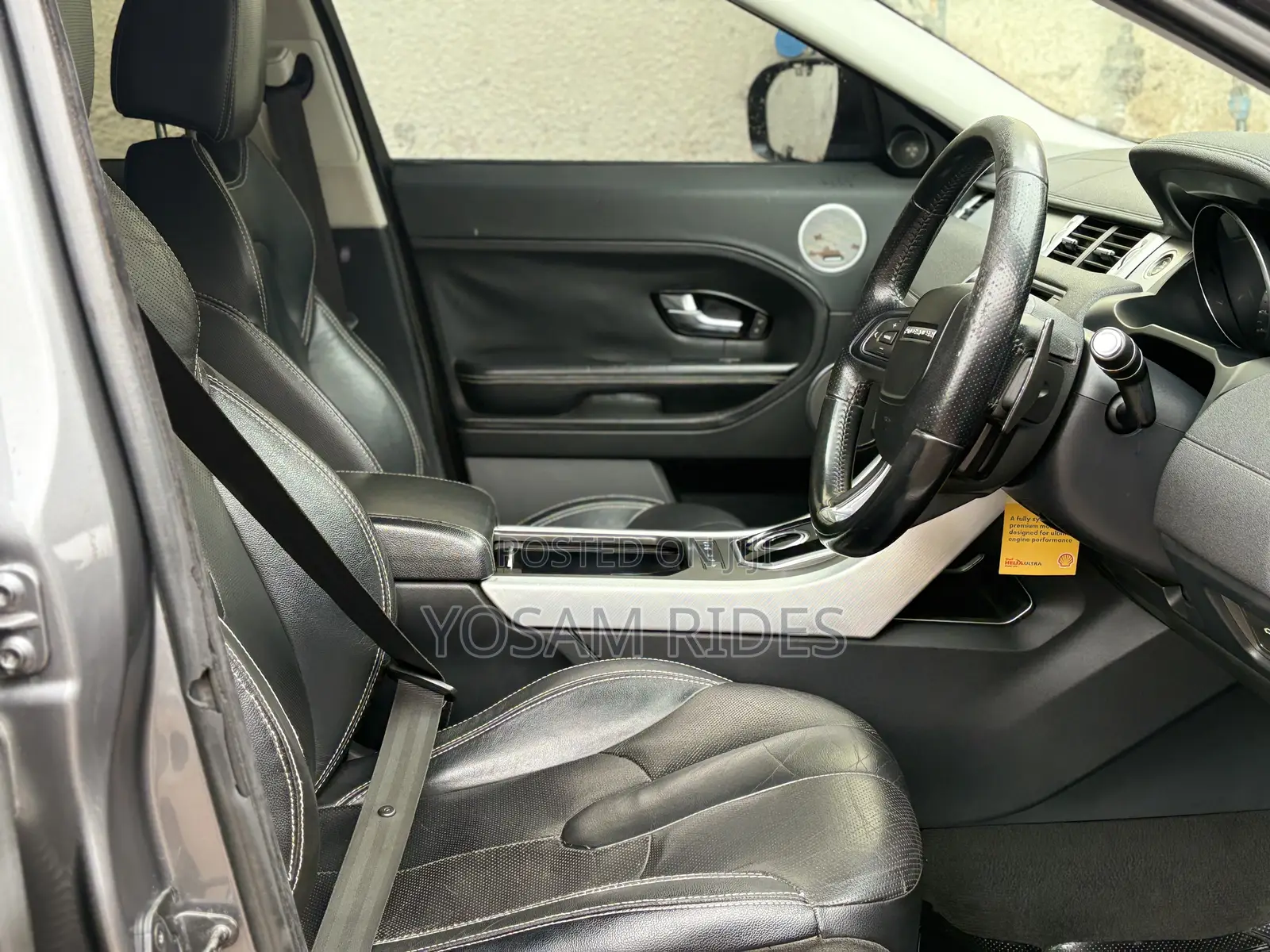Land Rover Range Rover Evoque Autobiography 5dr 4x4 (2.0L 4cyl 9A) 2016