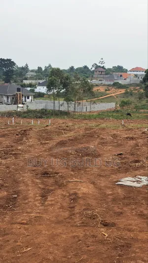 A Beautiful Plots on Sale in Kitende Lumuli Entebbe Road 68m Ugx
