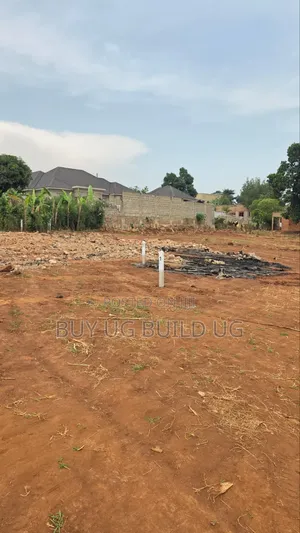 A Beautiful Plots on Sale in Kitende Lumuli Entebbe Road 68m Ugx