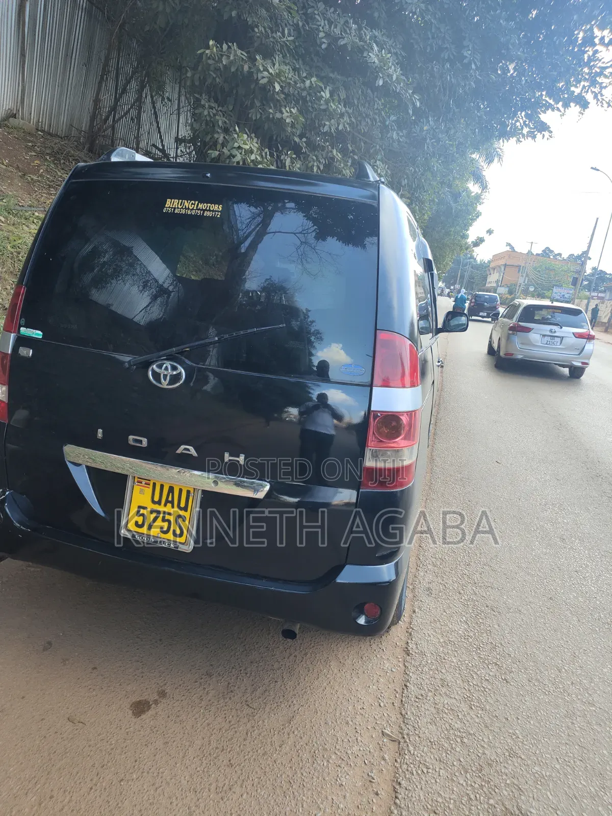 Toyota Noah 2003 Black