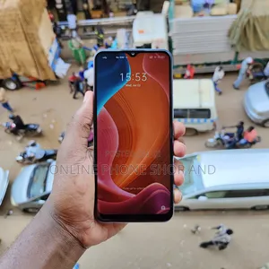 New Realme Q2i 128 GB Blue