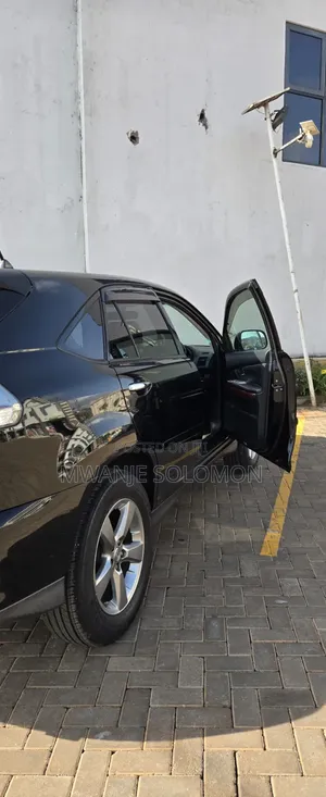 Toyota Harrier 2013 Black