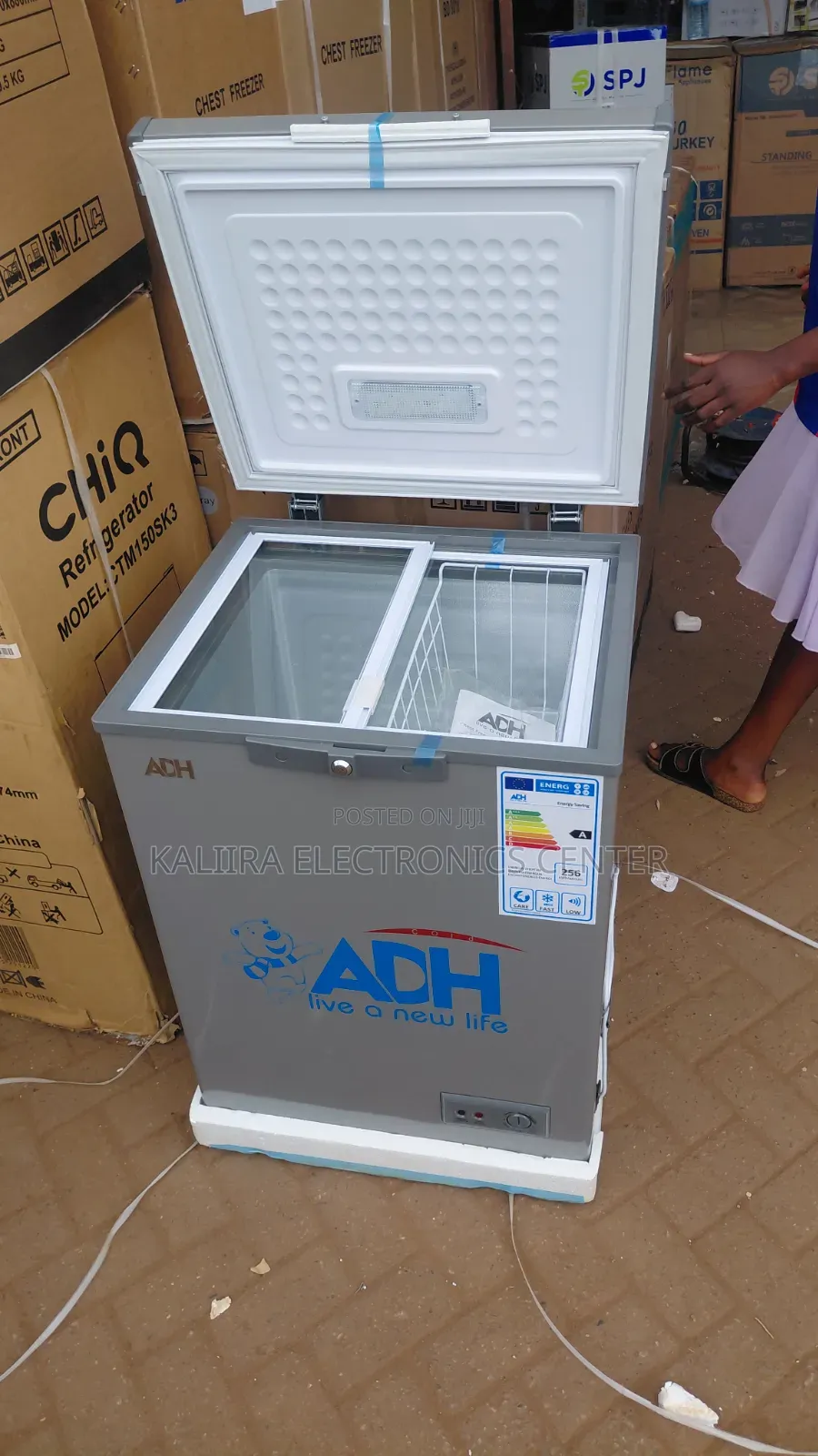 Adh Freezer 150l