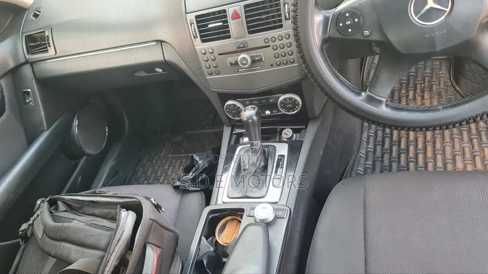 Mercedes-Benz C200 2010 Silver