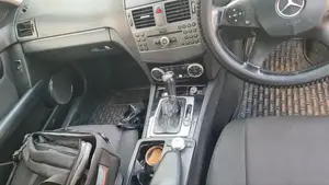 Mercedes-Benz C200 2010 Silver