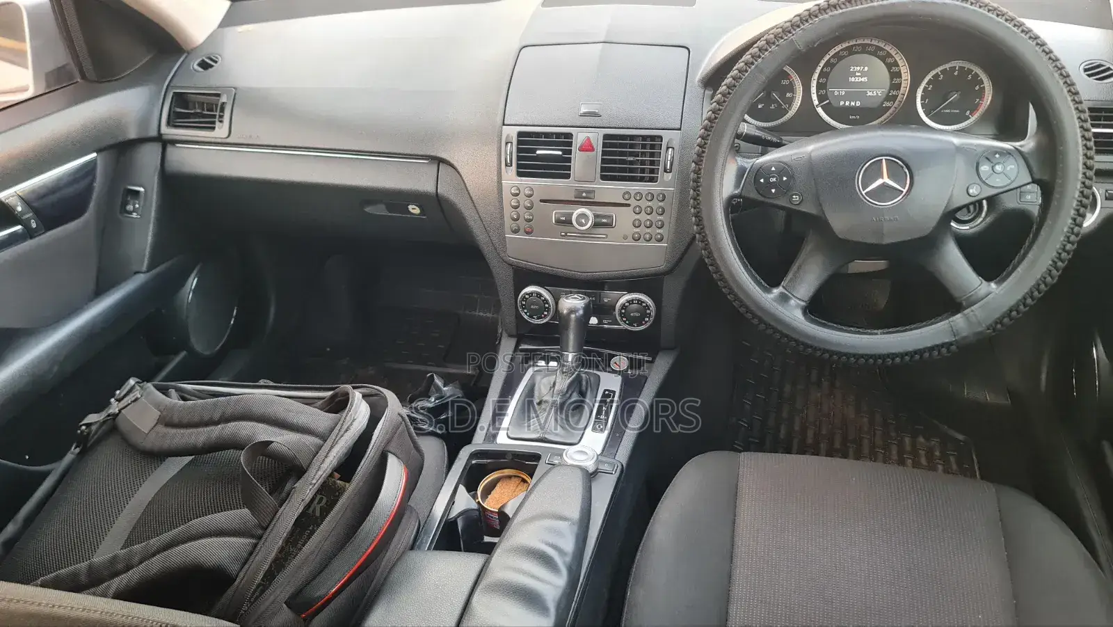 Mercedes-Benz C200 2010 Silver