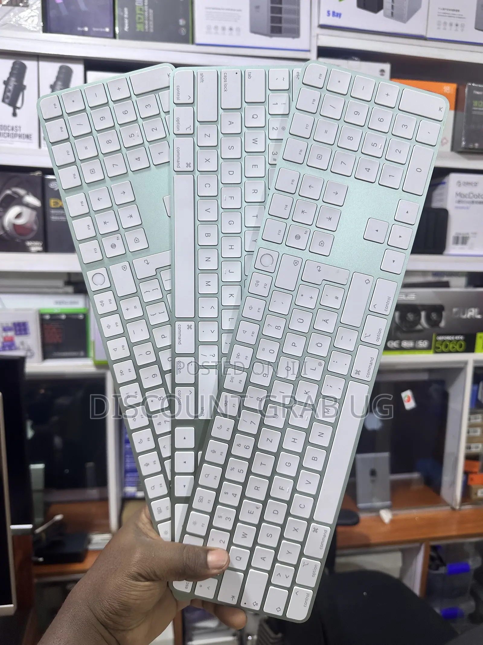 Apple Magic Keyboard 2 Numeric With Fingerprint Blue