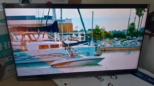 55 Chiq Smart Google TV