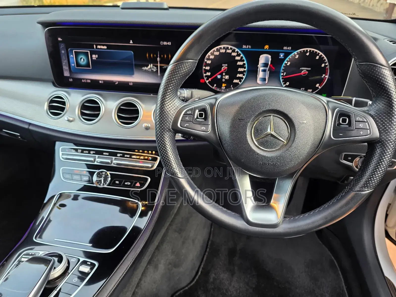 Mercedes-Benz C230 2020 White