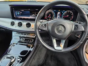Mercedes-Benz C230 2020 White