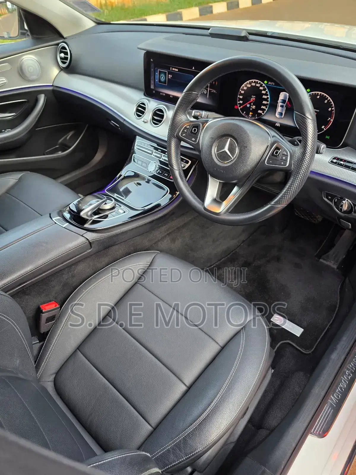 Mercedes-Benz C230 2020 White