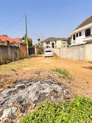 Kira Mamerito Road 25 Decimals Plot of Land for Sale 350m