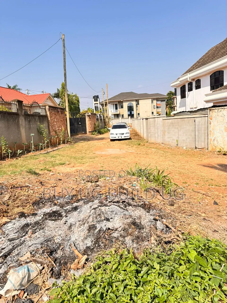 Kira Mamerito Road 25 Decimals Plot of Land for Sale 350m