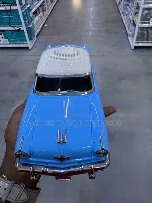 Vintage Classic Car-Shaped Wireless Bluetooth ).