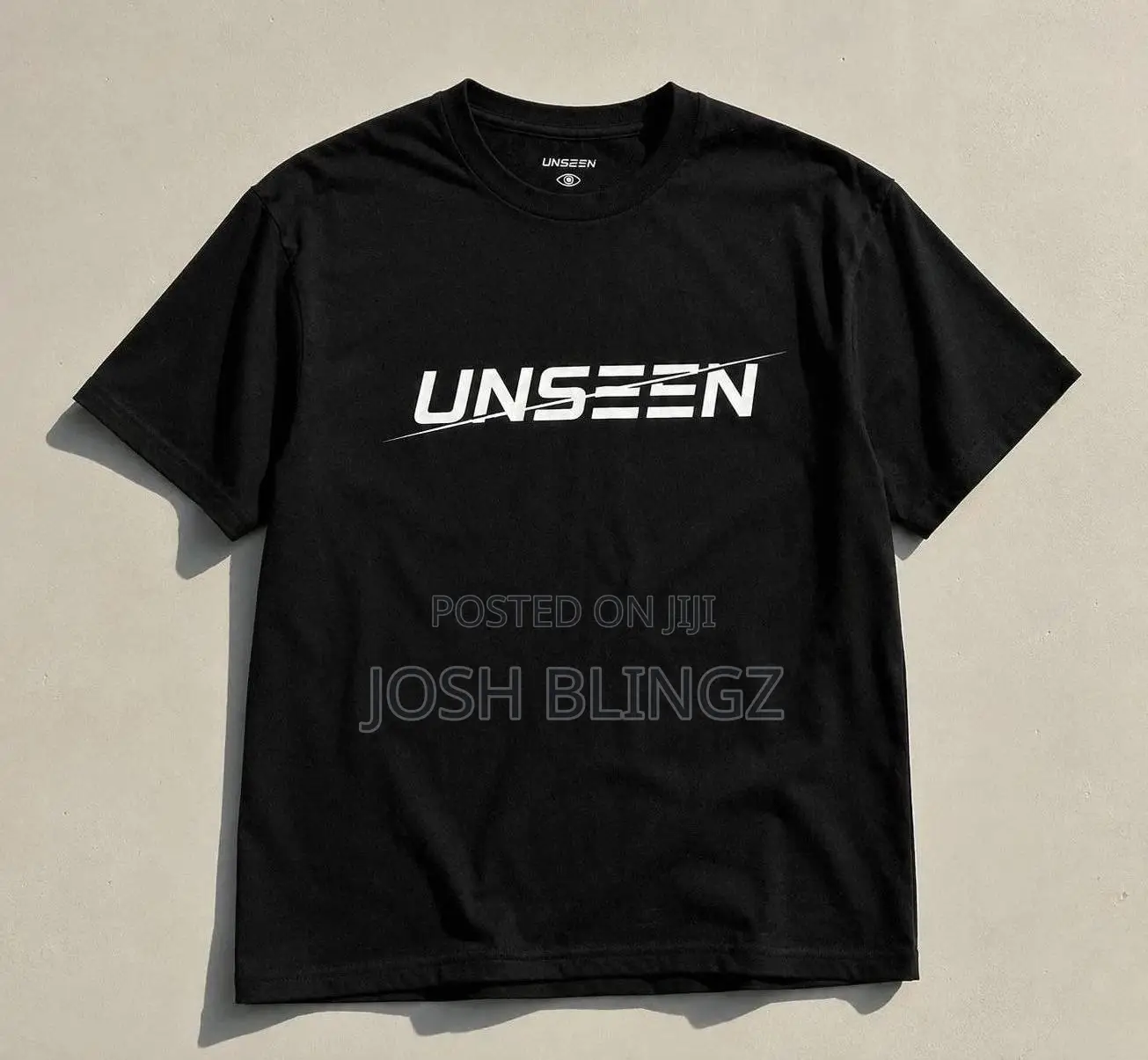 UNSEEN Oversized Streetwear T-Shirt – Premium Cotton. Black. White. Pi