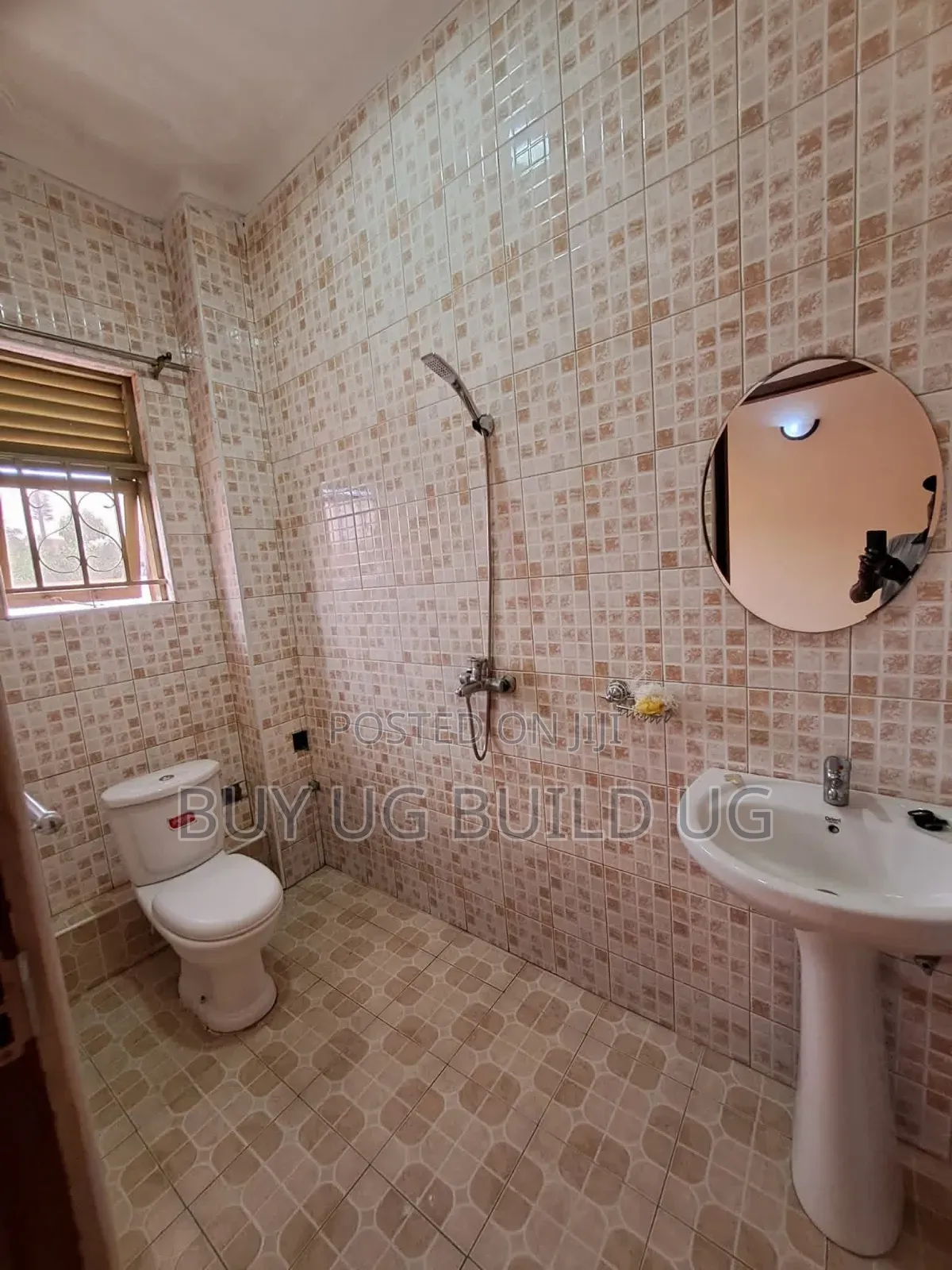 2bdrm Apartment in Kireka Town, Central Division for rent