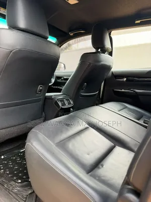 Toyota Hilux 2018 Green