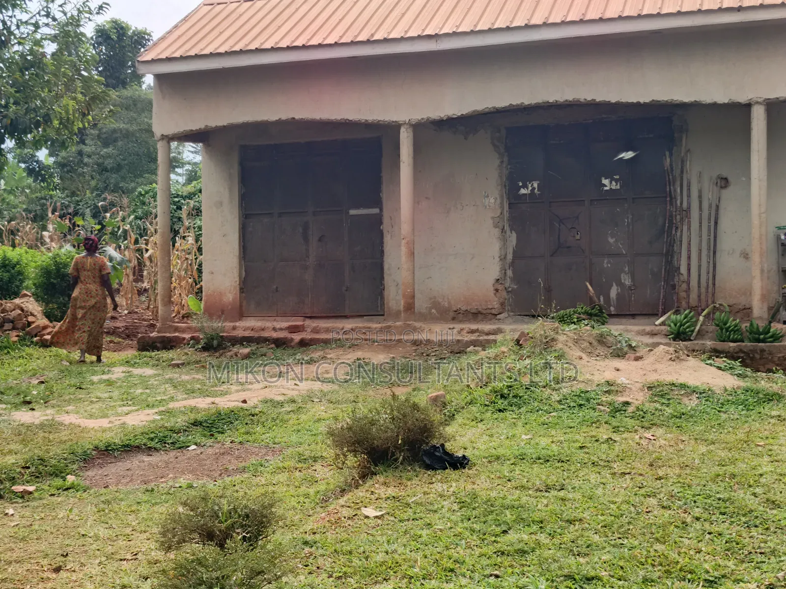 Semi Finished Business House on Sale in Bombo Kalule