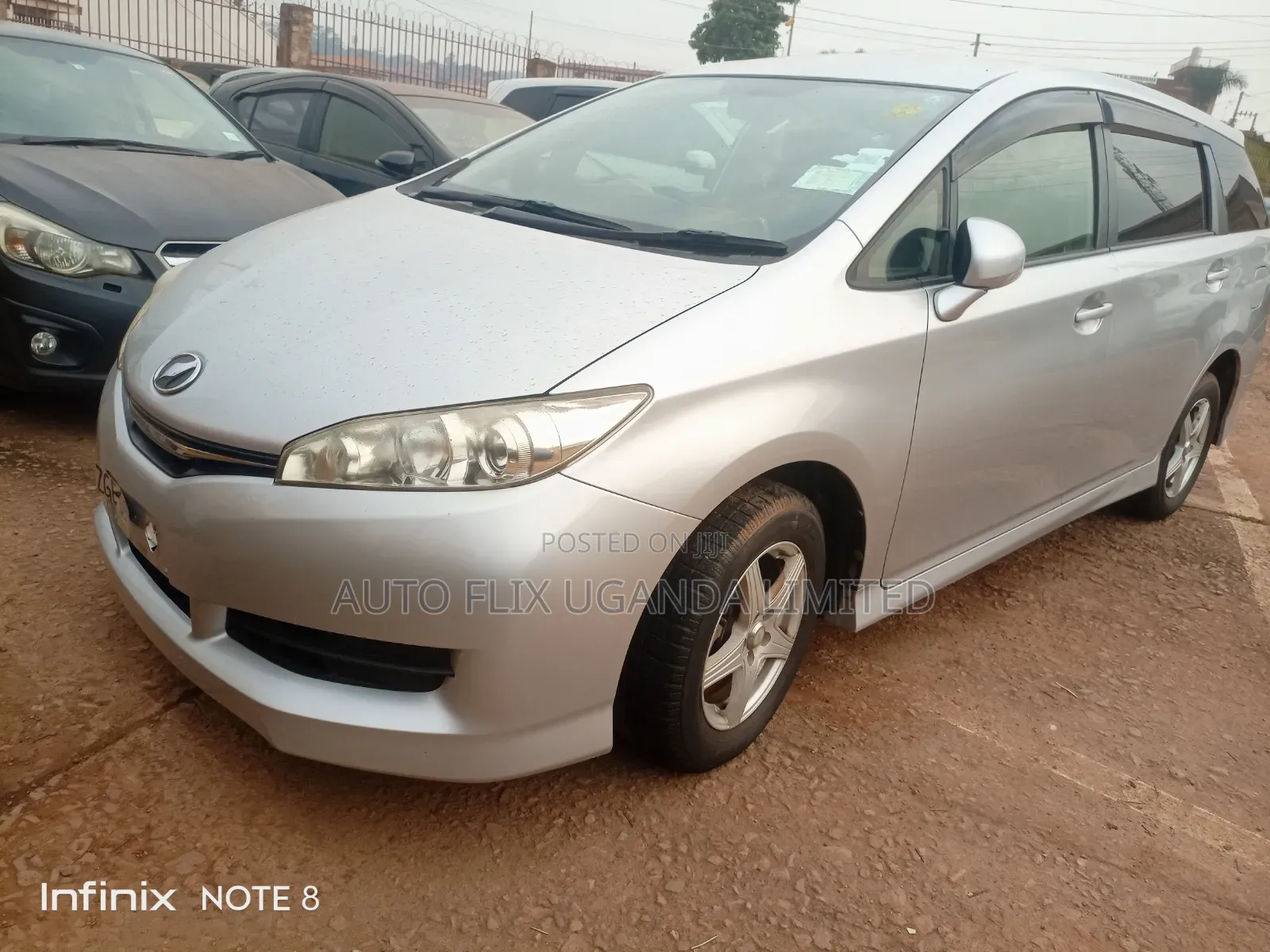 Toyota Wish 2013 Silver