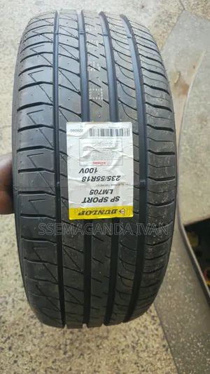 235/55r18 Mercedes Benz,harrier,vanguard ,Bmw DUNLOP Tyres