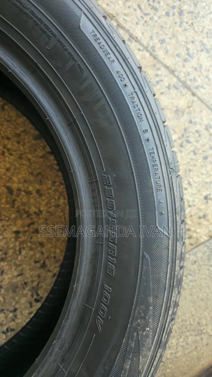 235/55r18 Mercedes Benz,harrier,vanguard ,Bmw DUNLOP Tyres