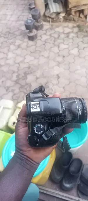 Canon EOS 1100D Camera