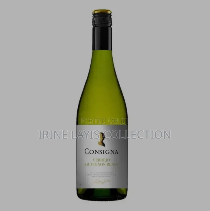 750ml of Consigna Chardonnay White Wine,