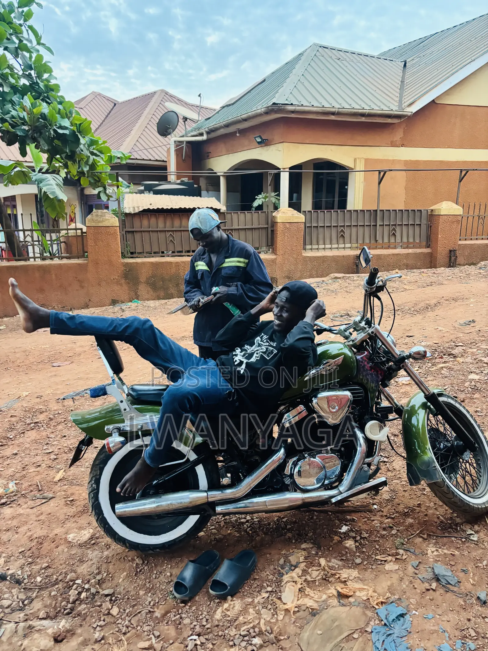 Suzuki 2015 Black
