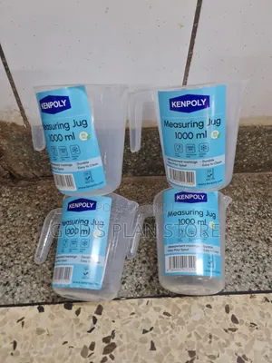 Metered Plastic Measuring Jug 1000mls