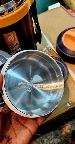 European Brand Thermal Food Container.
