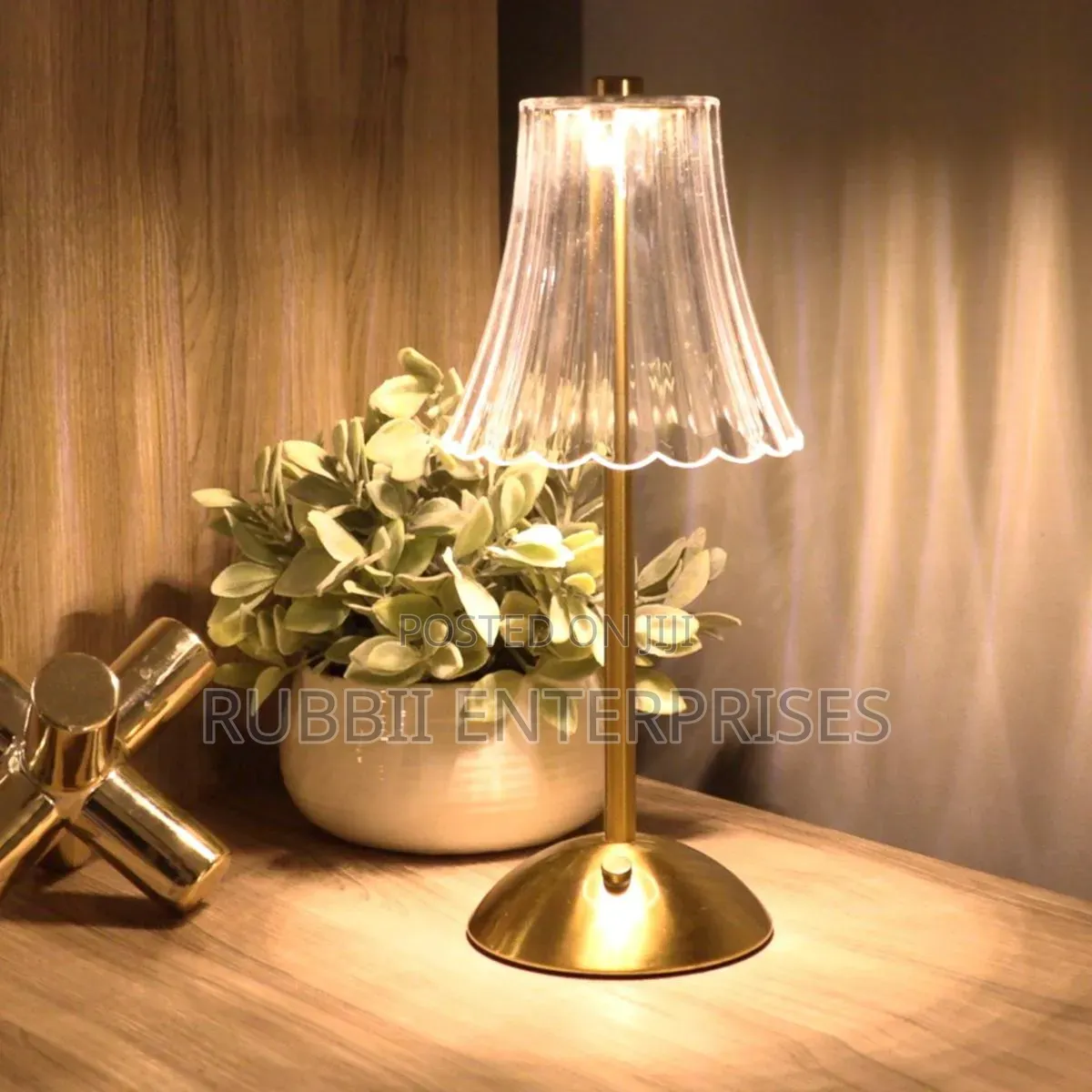 Rechargeable Glow Bell Lamp