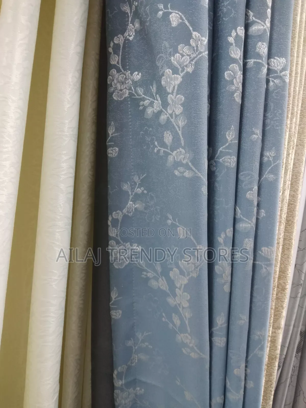 I Need Floral Gray or Blue Curtains Per Metre