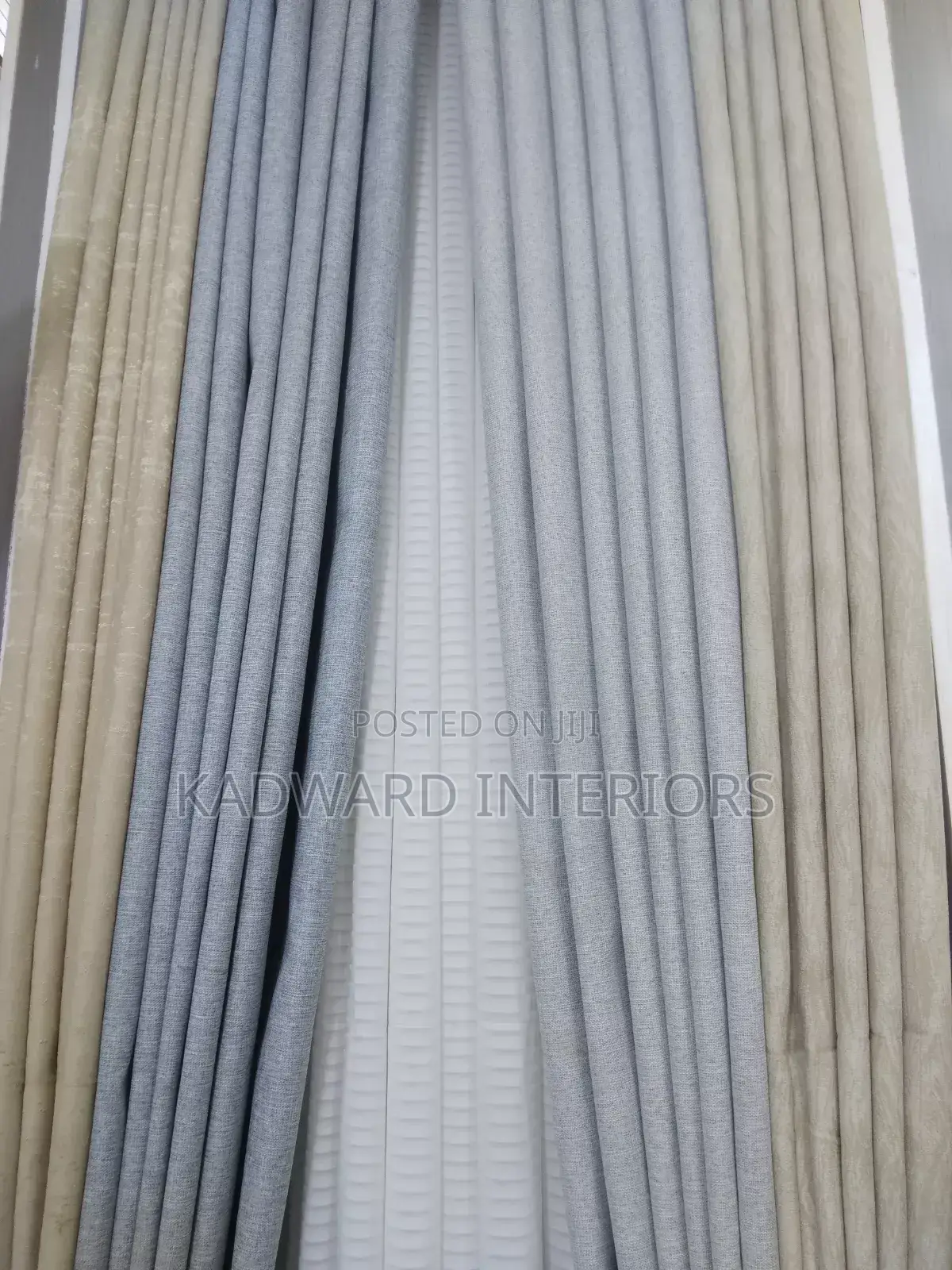I Need Floral Gray or Blue Curtains Per Metre
