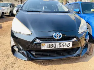 Toyota Aqua 2012 Black