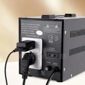 Winning Star Automatic Voltage Regulator (AVR-2000VA).